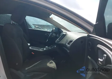 2016 Chrysler 200 Limited из США, поврежденный, VIN 1C3CCCAB1GN119442